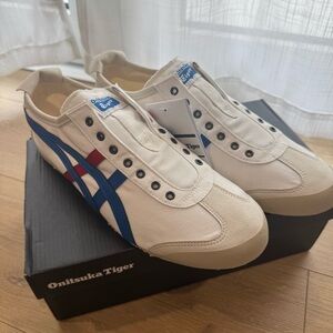 Onitsuka Tiger by Asics Men's White and Blue Sneakers